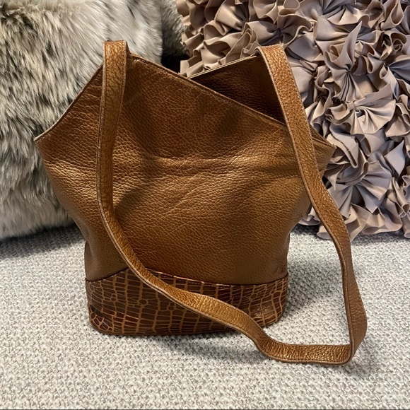 Max New York Copper Camel Croc Print Leather Asymmetrical Shoulder Crossbody Bag - Picture 1 of 10